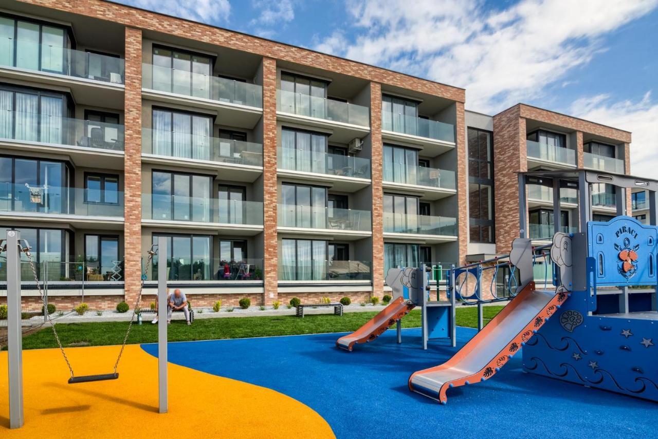 Apartament Lux Japonski Zuraw - Perlowa Przystan Holiday City Kołobrzeg Exterior foto